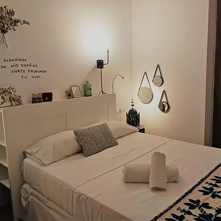 Cozy Flat In Old Town Apartment
