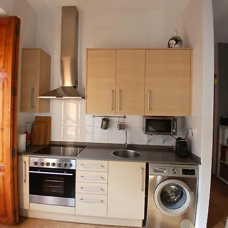 Cozy Flat In Old Town Apartment *